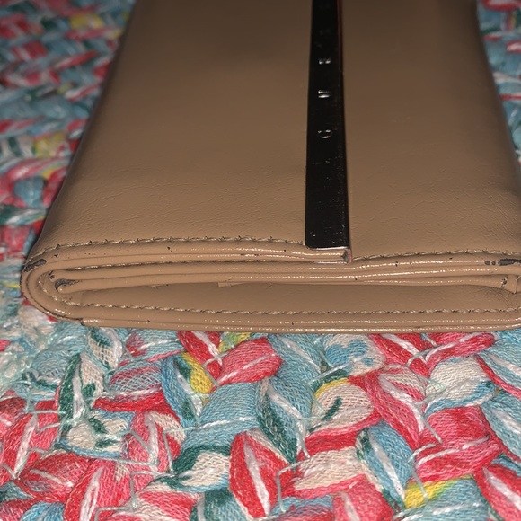 Guess Wallet (small) - Picture 10 of 10